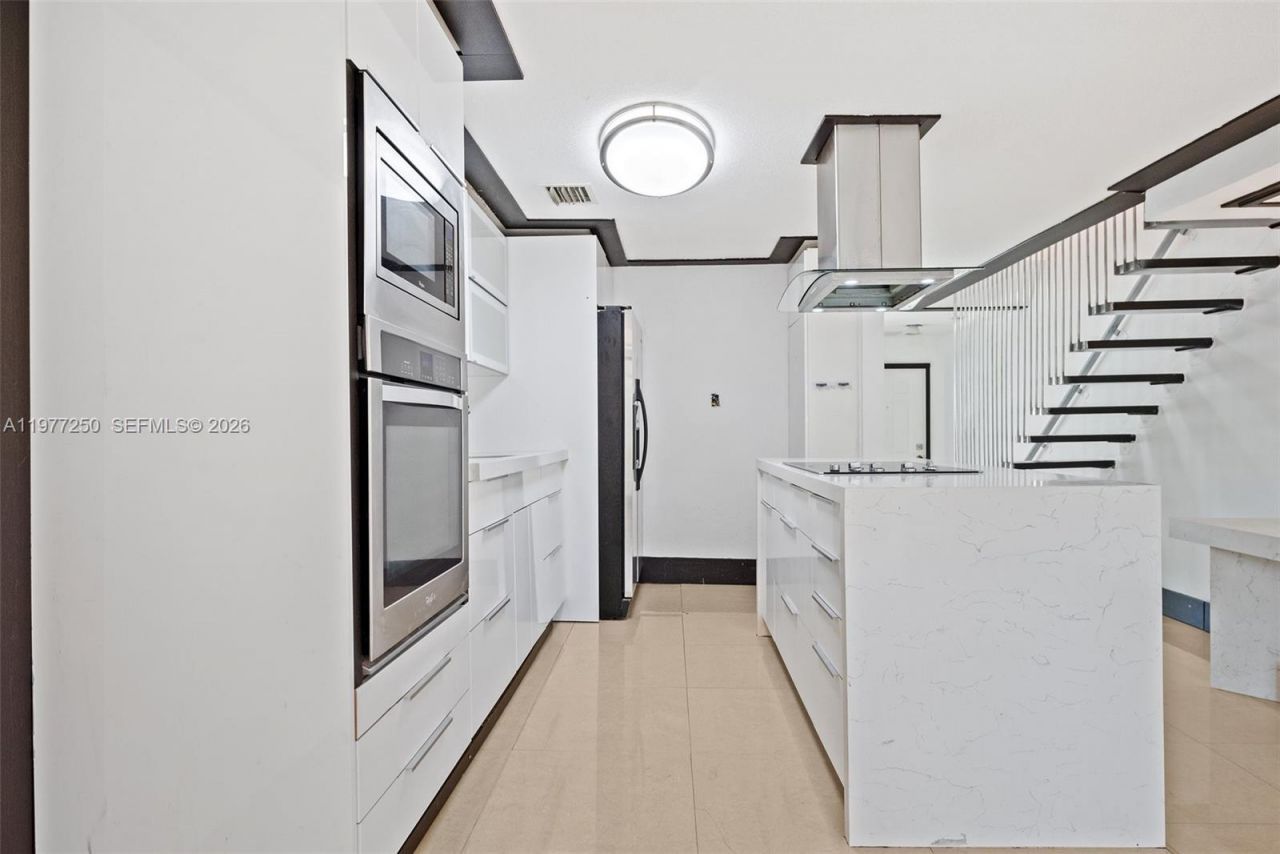 12981 SW 30th St, Miramar, FL 33027 Photo