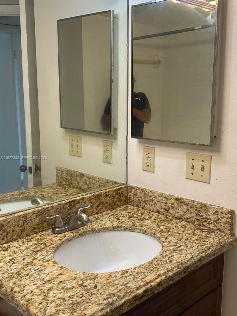 22104 Glenmoree, Unit 22104, West Palm Beach, FL 33409 Photo