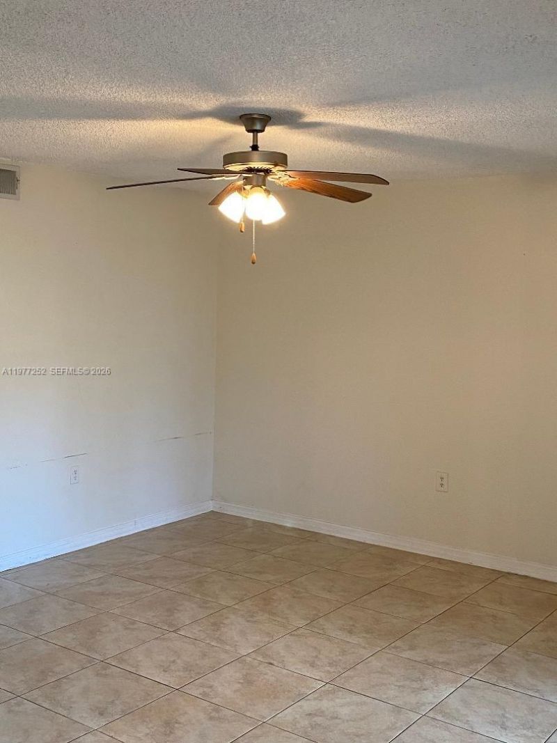 22104 Glenmoree, Unit 22104, West Palm Beach, FL 33409 Photo