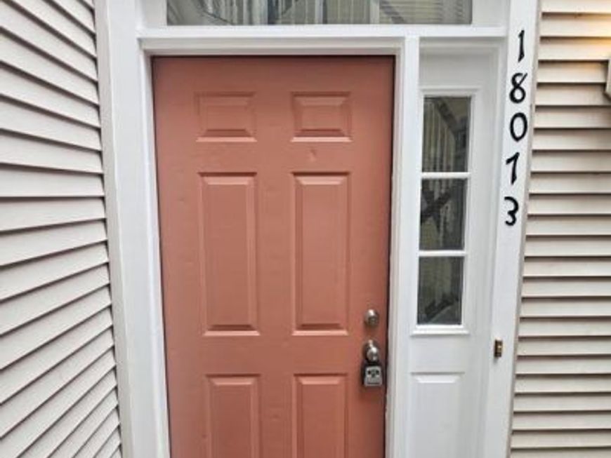 18073 Royal Bonnet Circle, Gaithersburg, MD 20886 Main Photo