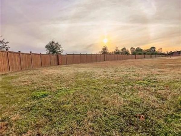 100 Heron Walk , Bossier City, LA 71111