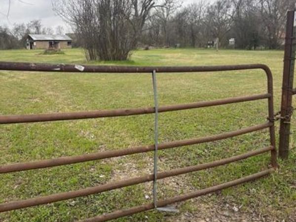 4111 S 3rd Street , Waco, TX 76706