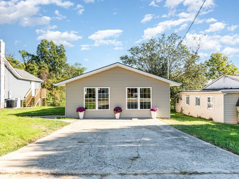 88 Goodridge Drive, Florence, KY 41042 Photo 2