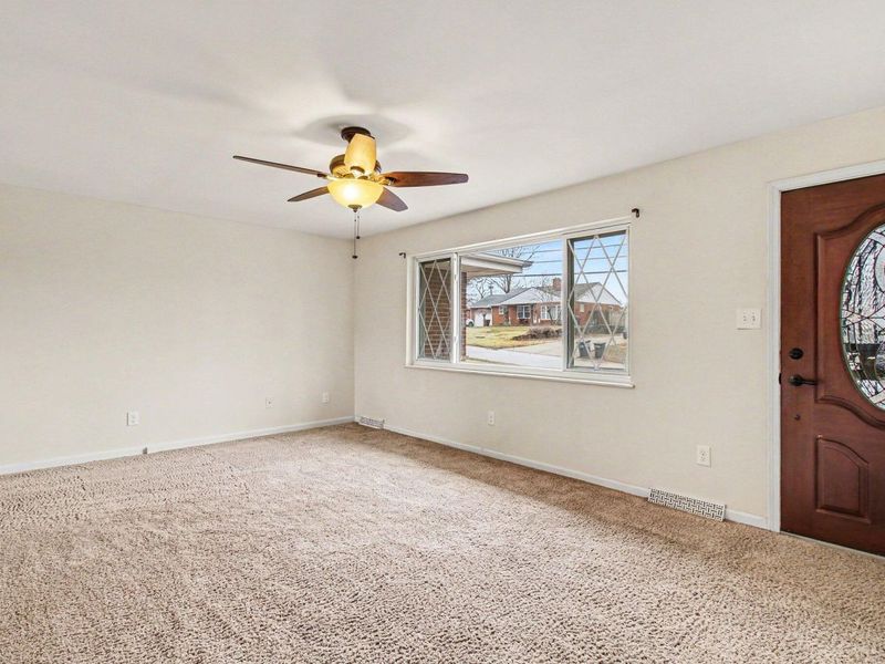 6 Spruce Drive, Florence, KY 41042 Photo 5