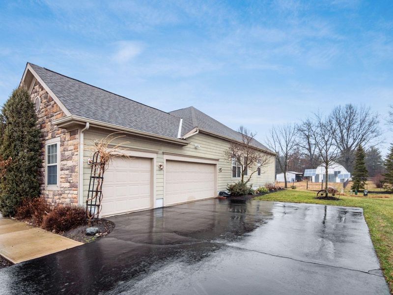 7513 Upper Cambridge Way , Westerville, OH 43082 Photo 52