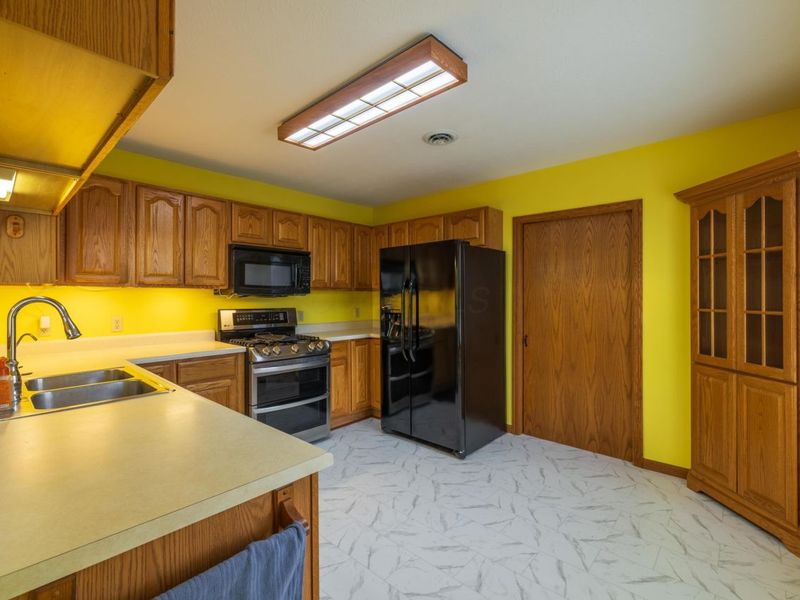 1076 Highland Drive, Albany, OH 45710 Photo 15