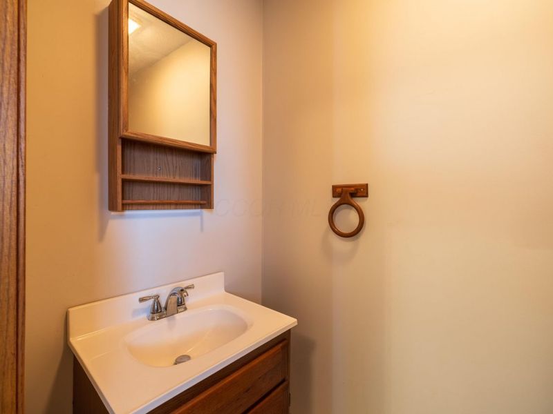 1076 Highland Drive, Albany, OH 45710 Photo 18