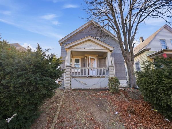 3381 N 22nd STREET, Milwaukee, WI 53206