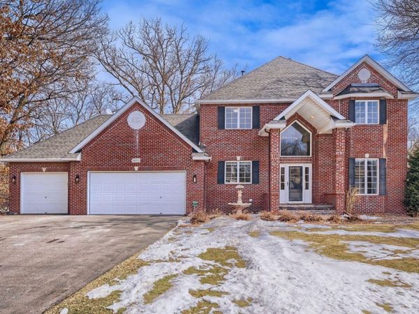 18702 Kanabec Court, Lakeville, MN 55044