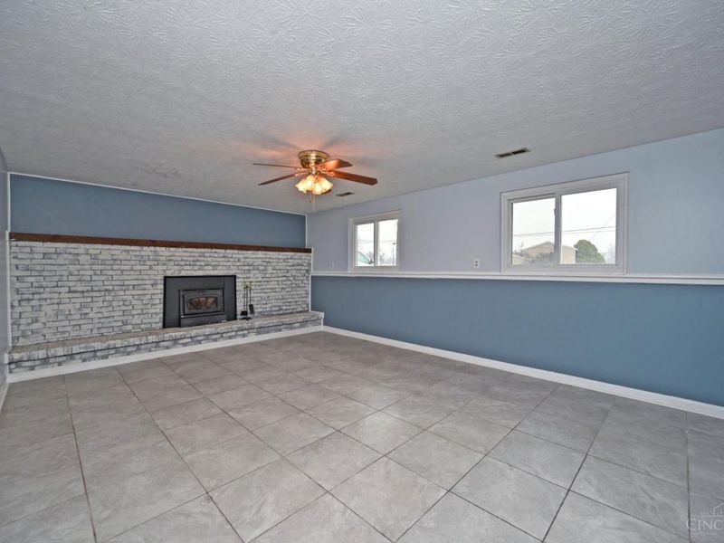 4243 Moselle Drive, Liberty Township, OH 45011 Photo 7