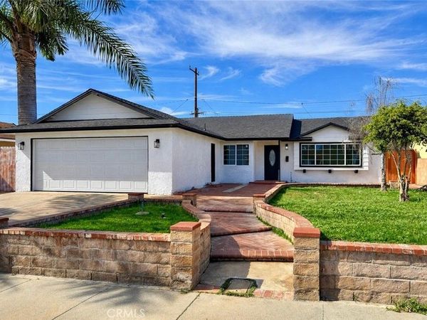 627 Center Lane , Santa Paula, CA 93060