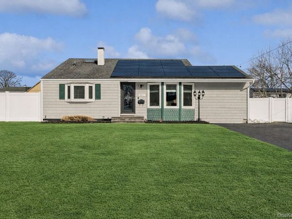 3011 Maine Avenue , Medford, NY 11763