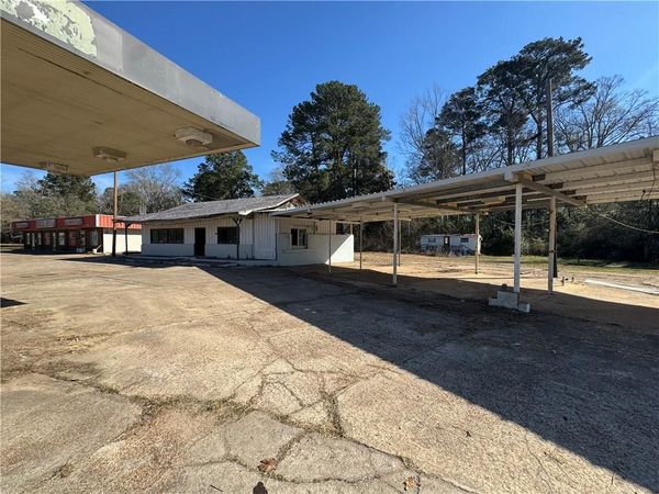 3212 HWY 84 Highway, Jena, LA 71342