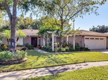 952 FAIRWAY DRIVE , WINTER PARK, FL 32792