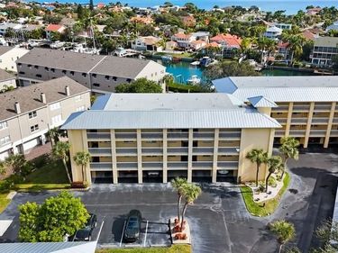 1125 PINELLAS BAYWAY S, Unit 205, ST PETERSBURG, FL 33715