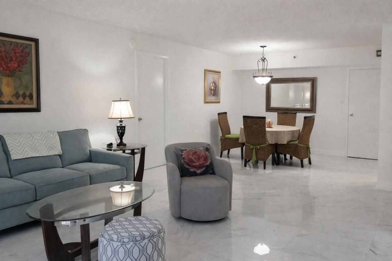 1000 Saint Charles Place , Unit 209, Pembroke Pines, FL 33026 Photo