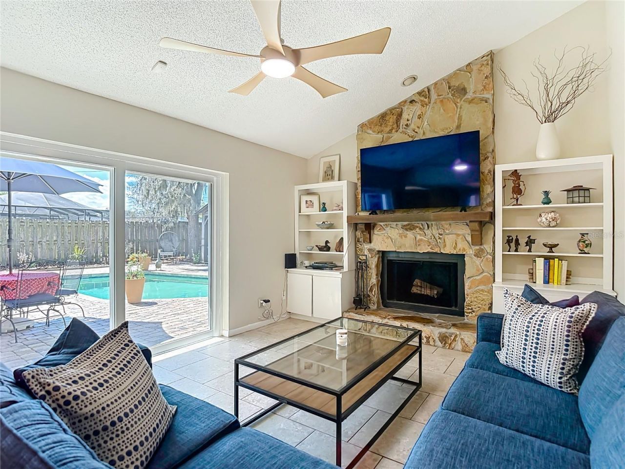 9416 Bellhaven Street, Temple Terrace, FL 33637 Photo