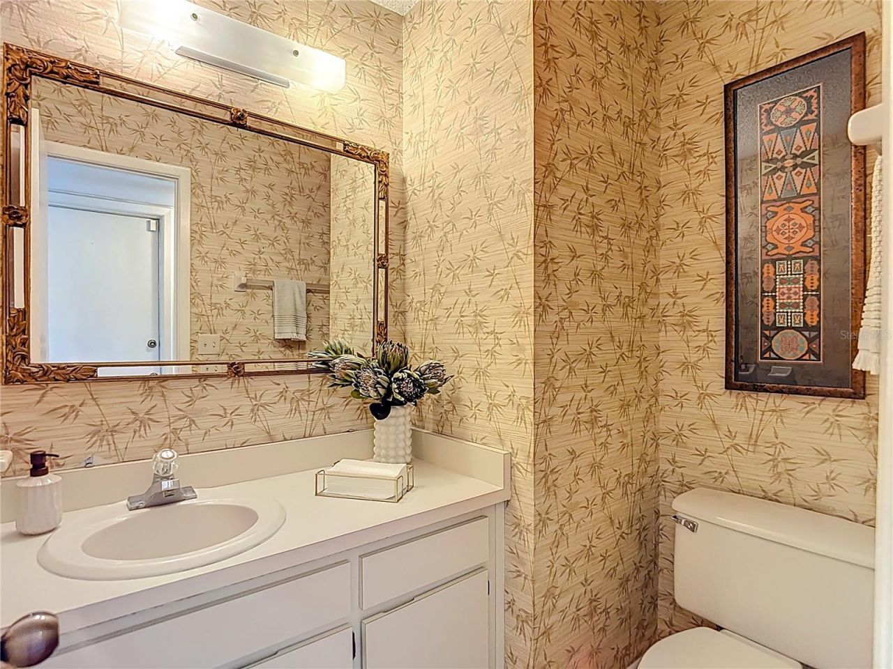 9416 Bellhaven Street, Temple Terrace, FL 33637 Photo