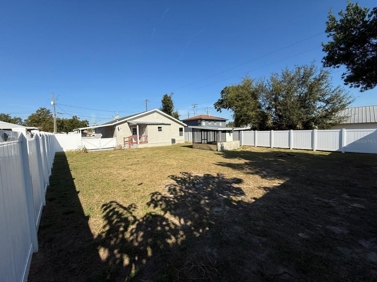 208 Center St Street, Auburndale, FL 33823 Photo