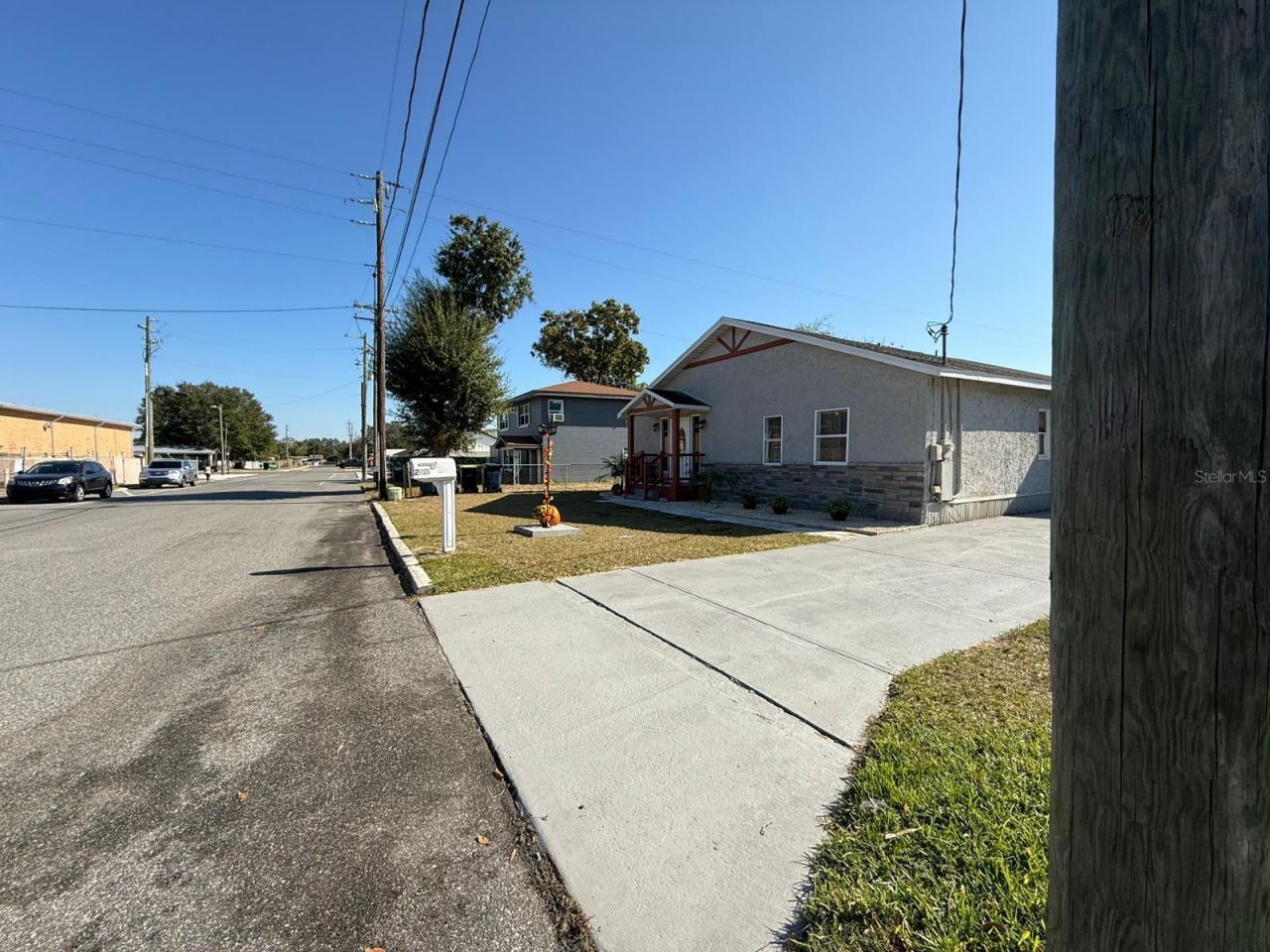 208 Center St Street, Auburndale, FL 33823 Photo