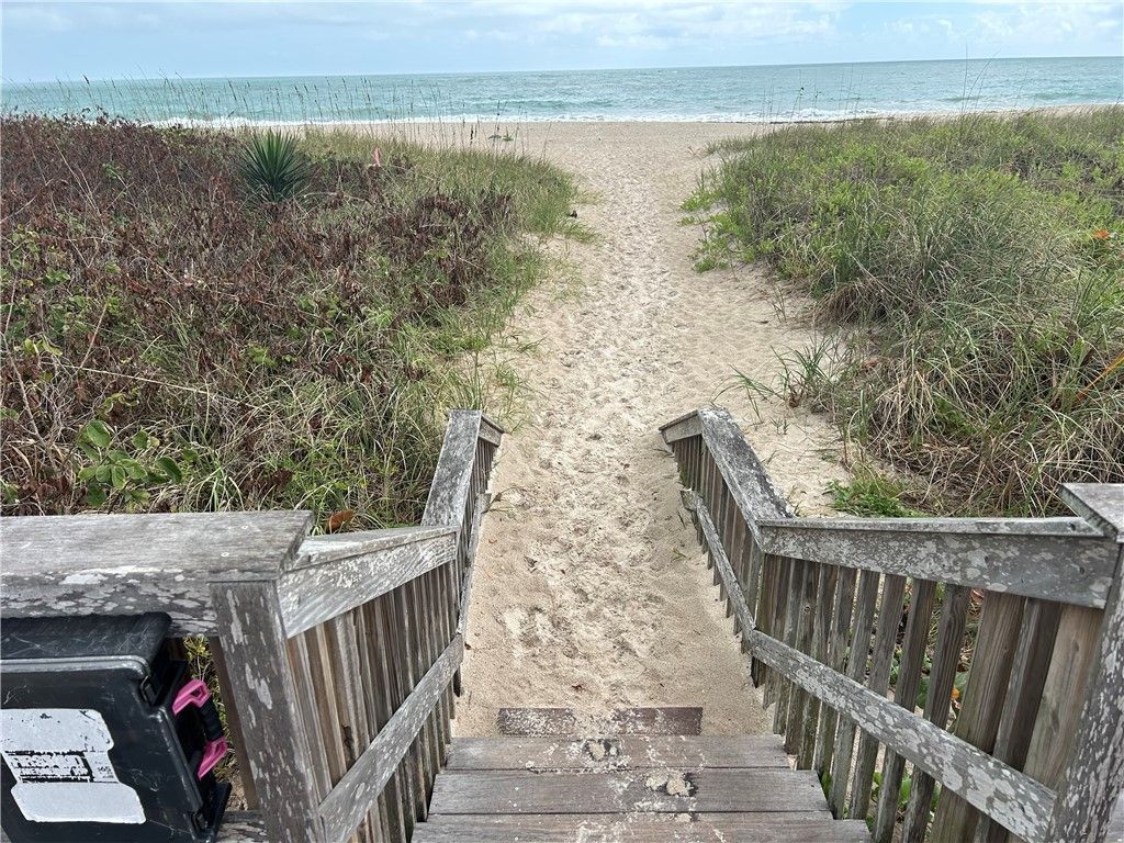 5306 Keel Way, Hutchinson Island, FL 34949 Photo