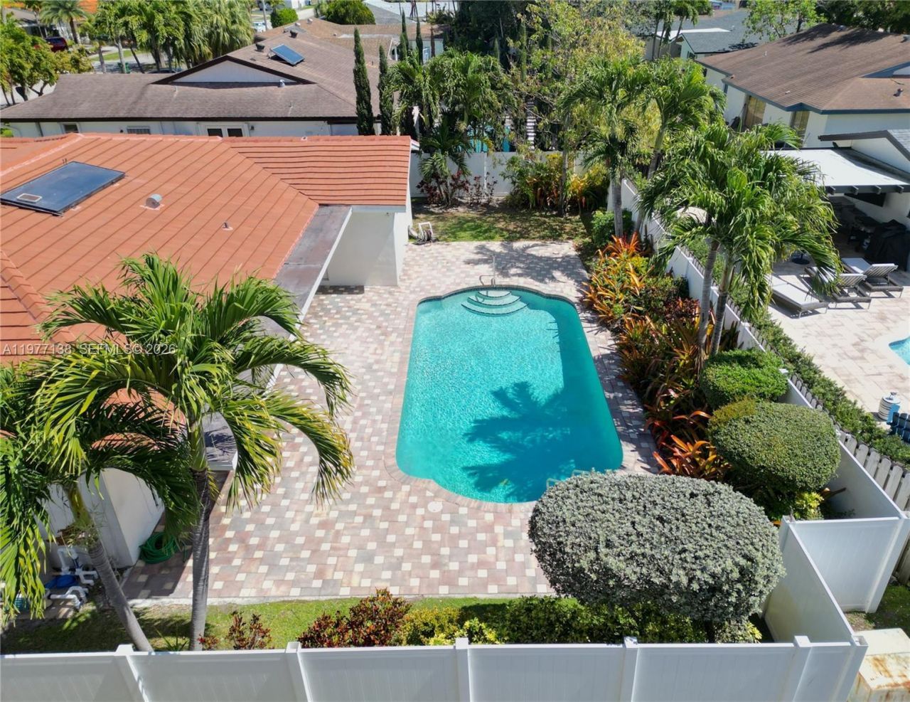 1880 NE 206th Ter, Miami, FL 33179 Photo