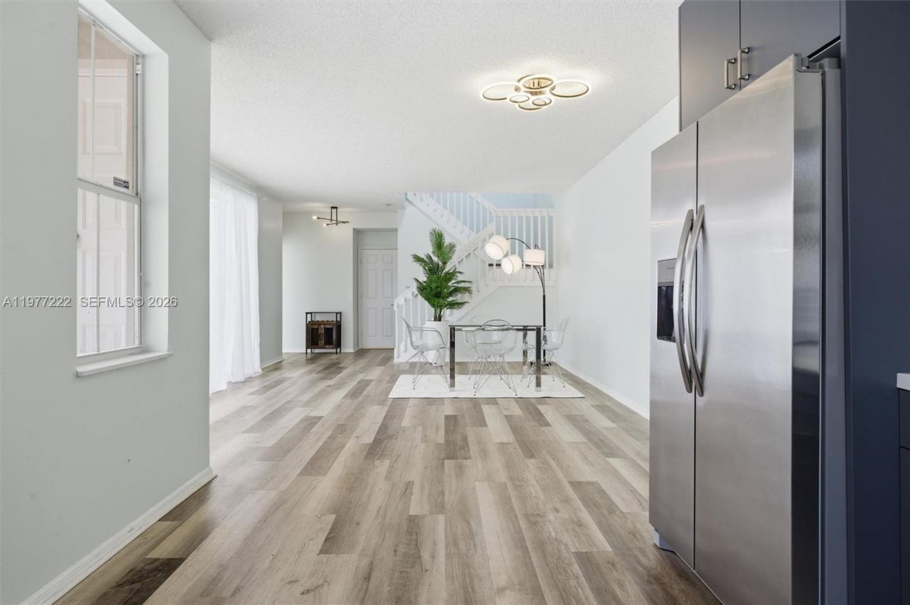 1755 Seagrape Way, Hollywood, FL 33019 Photo