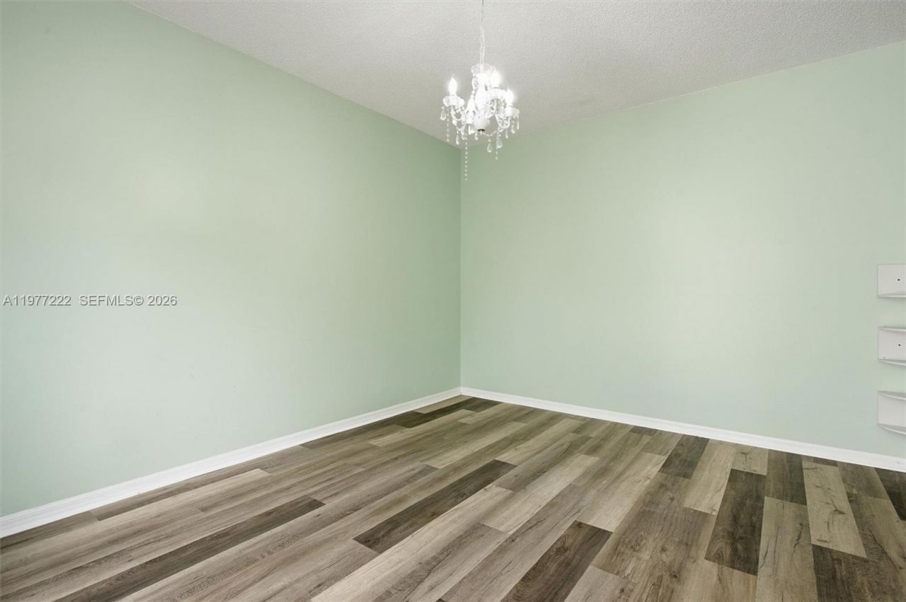 1755 Seagrape Way, Hollywood, FL 33019 Photo