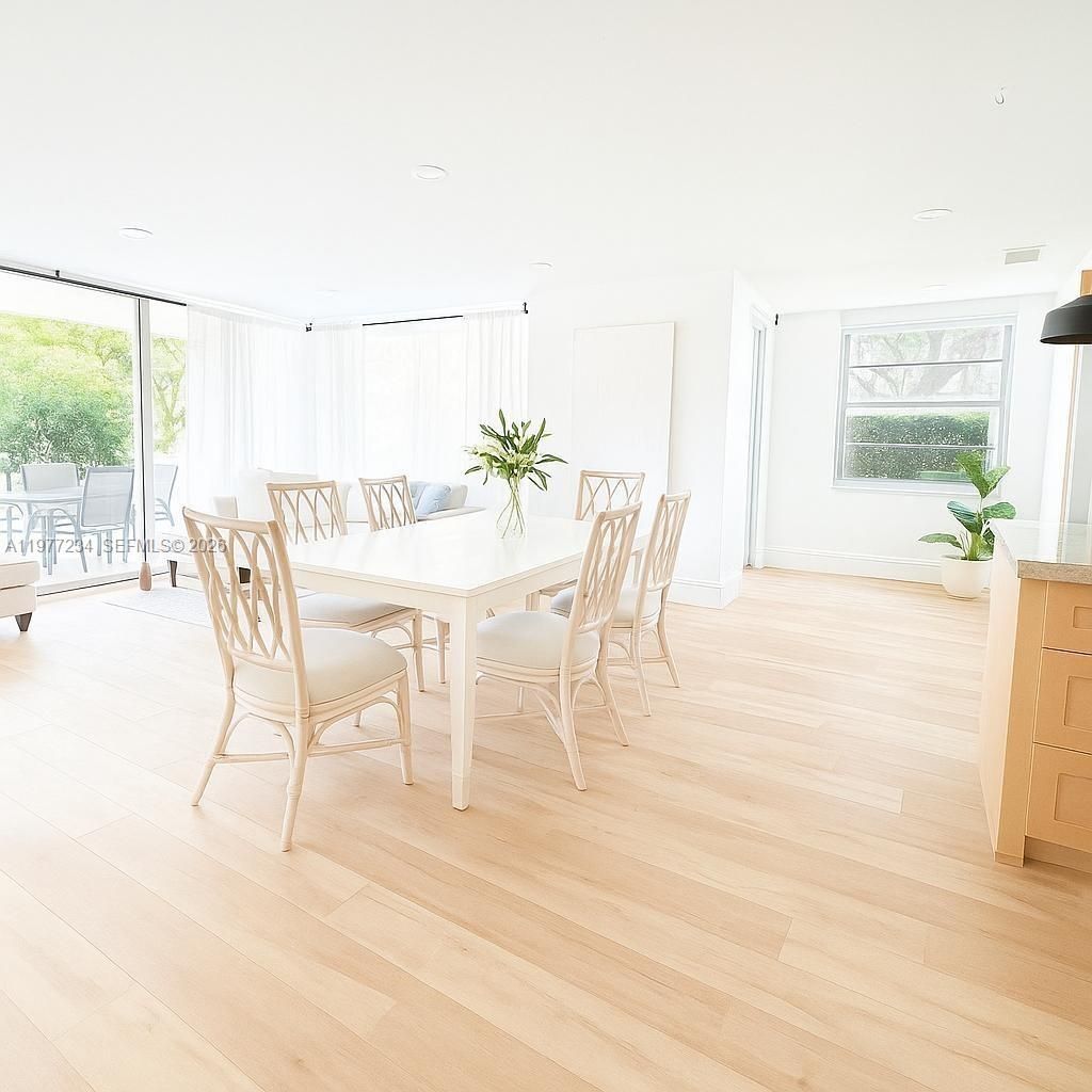 199 Ocean Lane Dr, Unit 115, Key Biscayne, FL 33149 Photo