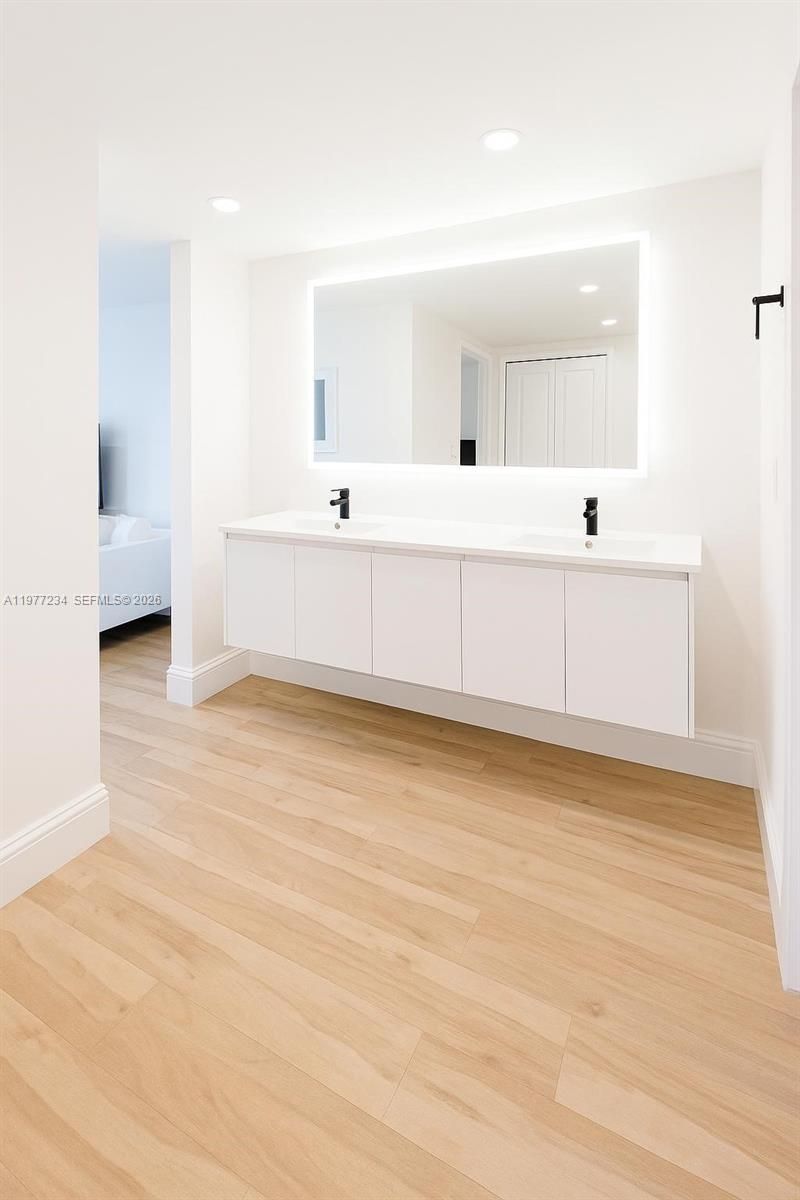 199 Ocean Lane Dr, Unit 115, Key Biscayne, FL 33149 Photo