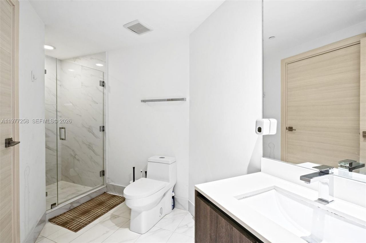 801 S Miami Ave , Unit 2705, Miami, FL 33130 Photo