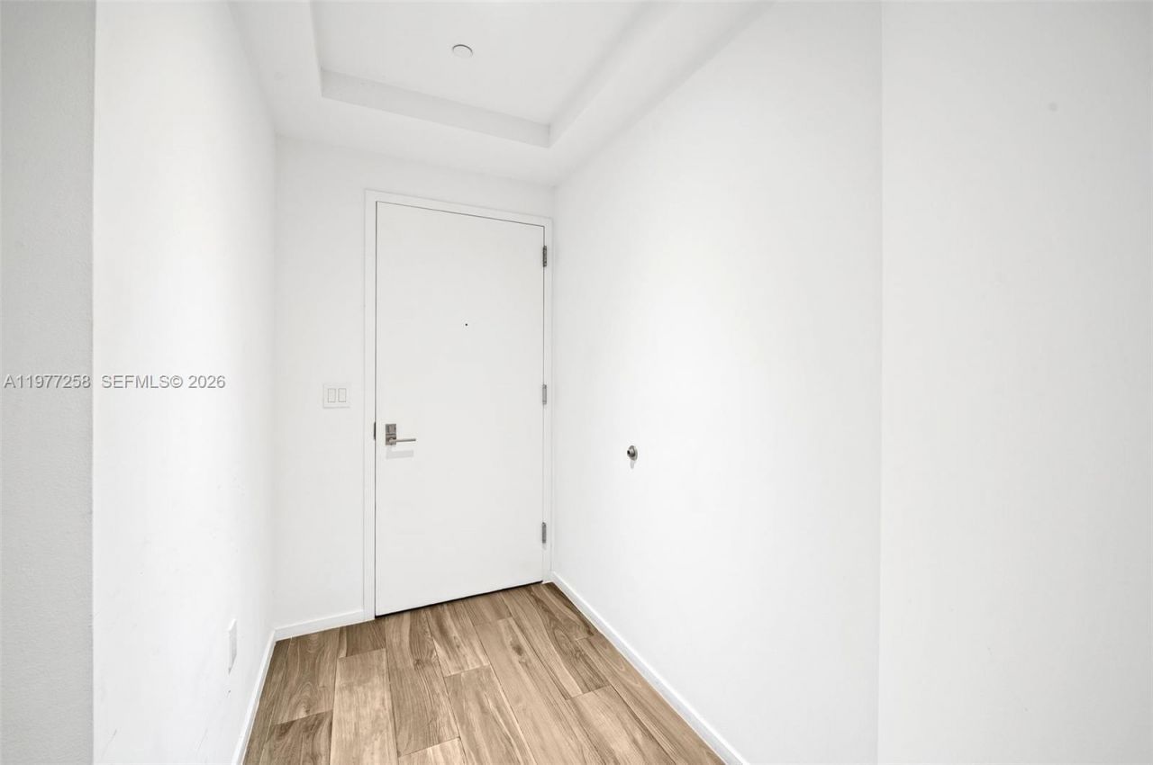 801 S Miami Ave , Unit 2705, Miami, FL 33130 Photo