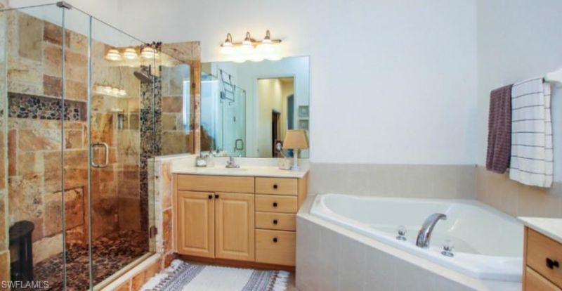 17484 Old Harmony Dr, Unit 202, Fort Myers, FL 33908 Photo