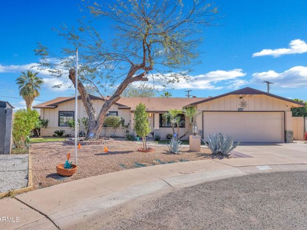4007 W SOLAR Drive, Phoenix, AZ 85051