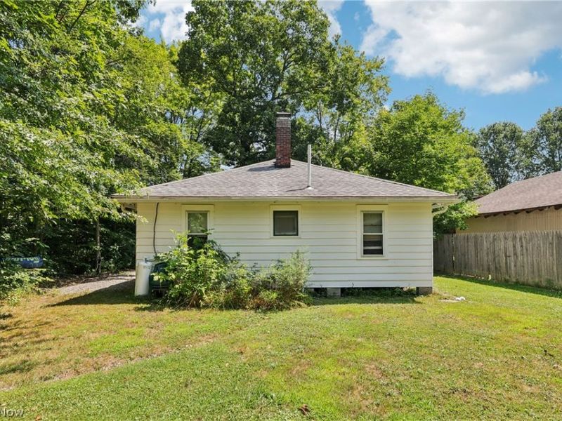 105 Hartzell Road, North Benton, OH 44449 Photo 19