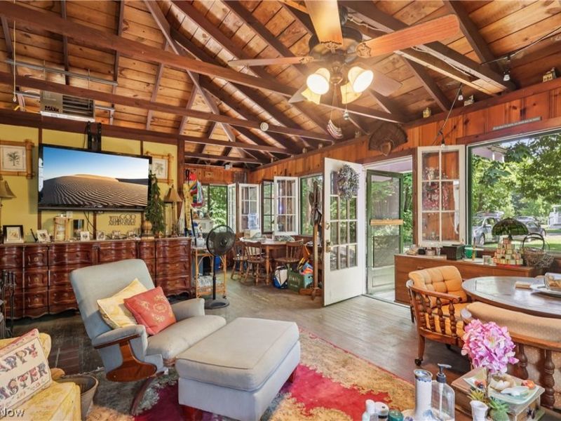 105 Hartzell Road, North Benton, OH 44449 Photo 7