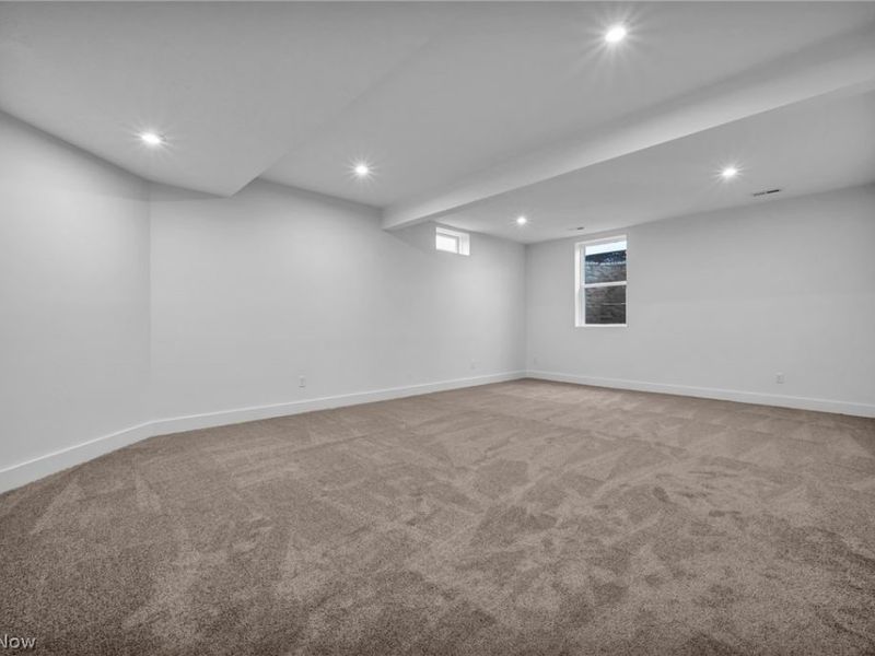 3621 Great Windsor Lane, Green, OH 44685 Photo 36