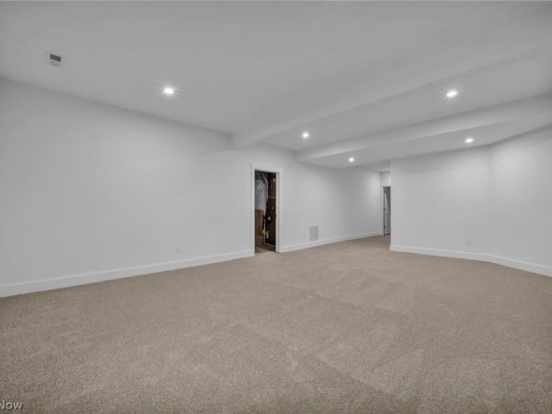 3621 Great Windsor Lane, Green, OH 44685 Photo 45