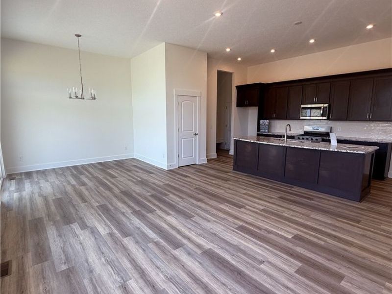 3621 Great Windsor Lane, Green, OH 44685 Photo 5