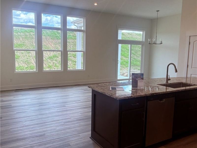 3621 Great Windsor Lane, Green, OH 44685 Photo 7