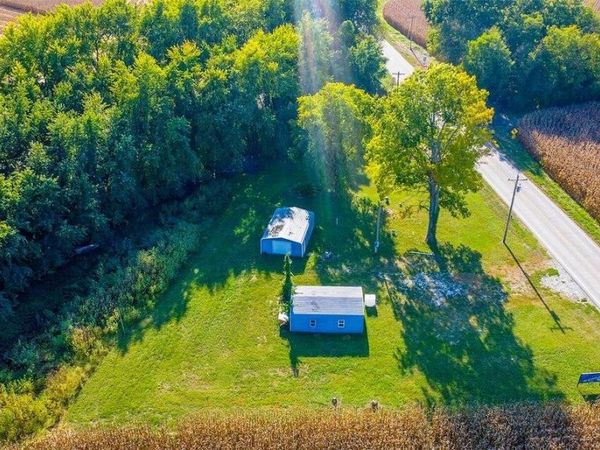 7256 MO-94, Mokane, MO 65059