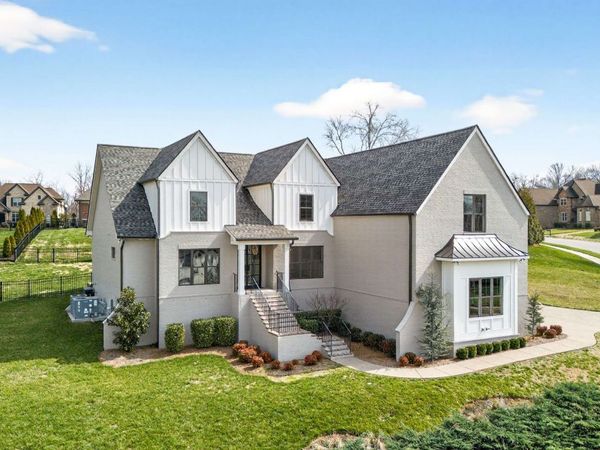 209 Moore Haven Cir , Lebanon, TN 37087