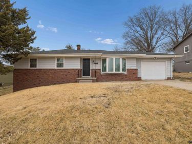 3708 Greene Avenue, Bellevue, NE 68147