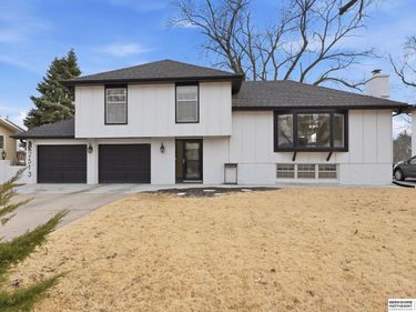 2513 Cornelia Street , Bellevue, NE 68147