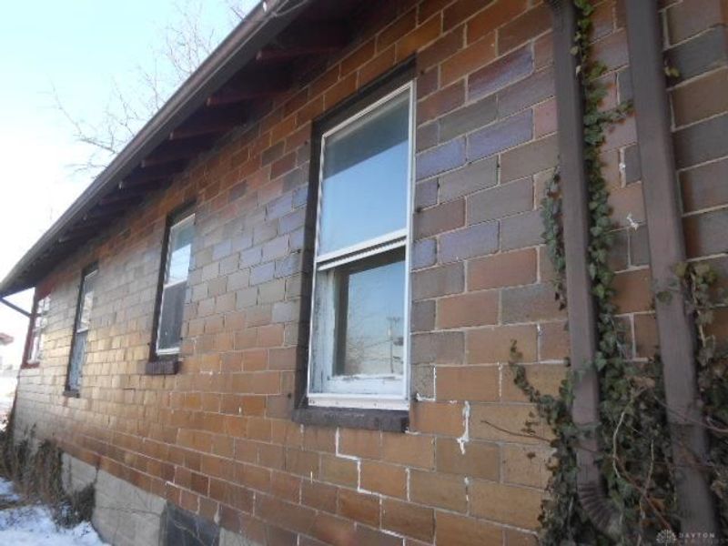315 W Dayton Drive, Fairborn, OH 45324 Photo 3