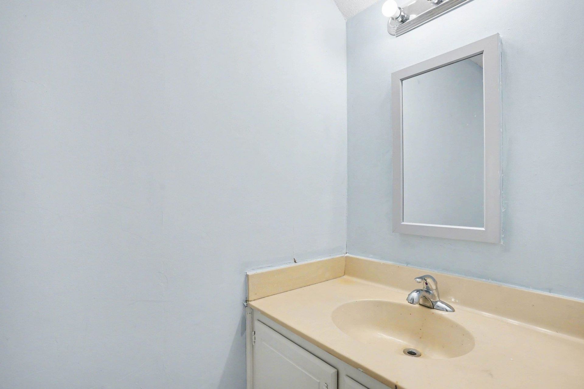 1461 Turkey Ridge Rd. Photo 15