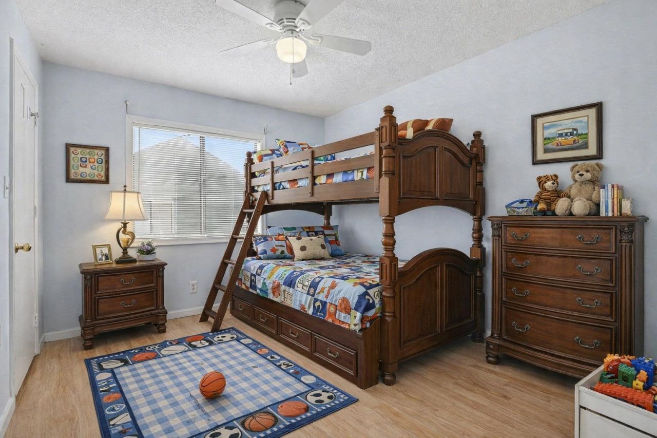 1461 Turkey Ridge Rd. Photo 24