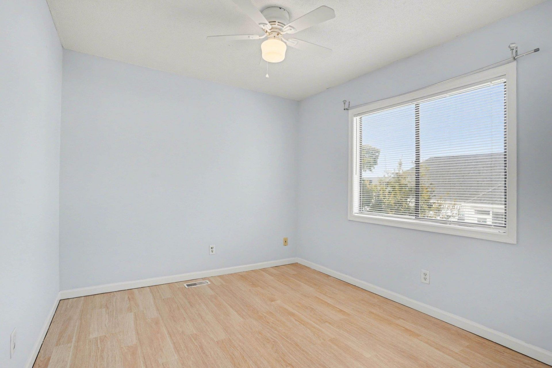 1461 Turkey Ridge Rd. Photo 25