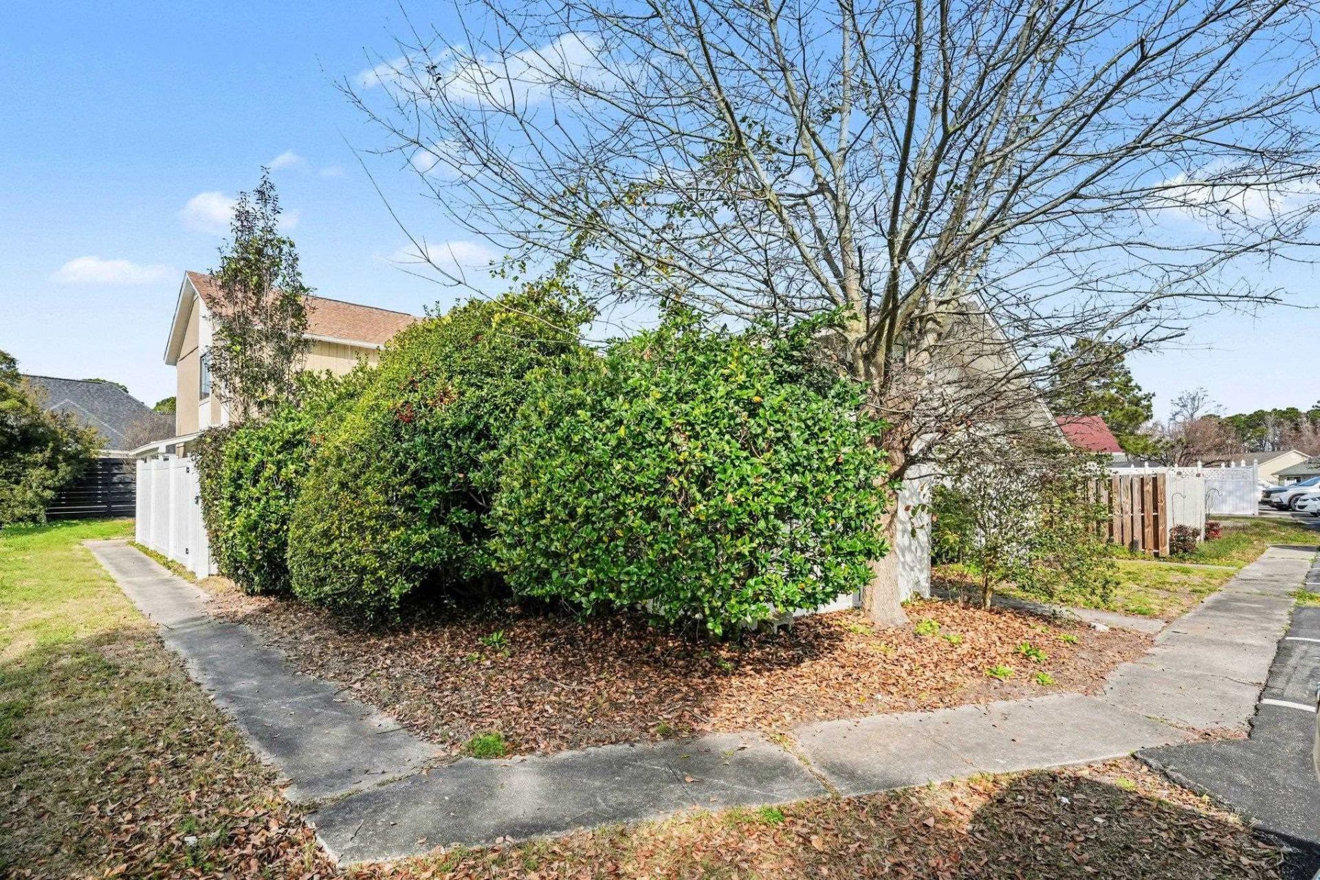 1461 Turkey Ridge Rd. Photo 39