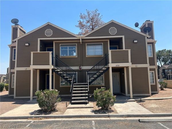 2722 Alicialynn Way , Las Vegas, NV 89121